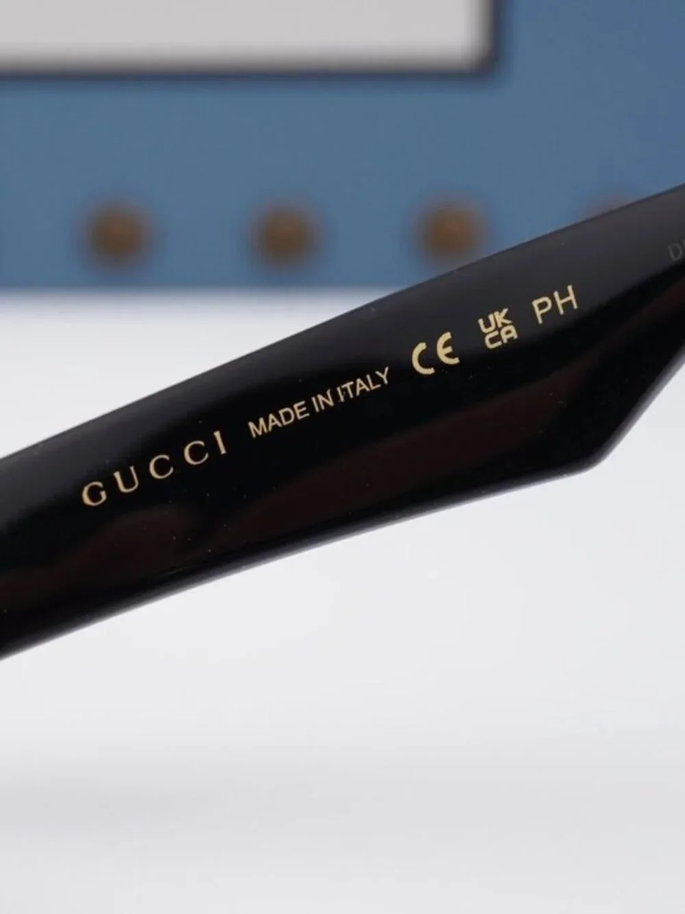 Gucci GG1428S 001 Unisex Square Sunglasses - Black / Photochromic
